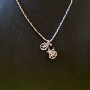 🛍Bike/bicycle necklace.